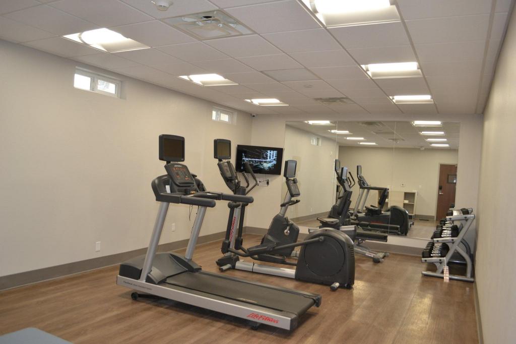 Holiday Inn Express Tallahassee-University Central an IHG Hotel - image 7