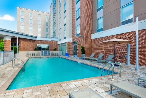 Hampton Inn & Suites Tallahassee Capitol-University - image 13