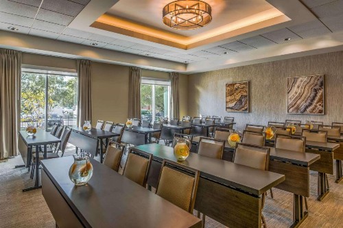Hampton Inn & Suites Tallahassee Capitol-University - image 46