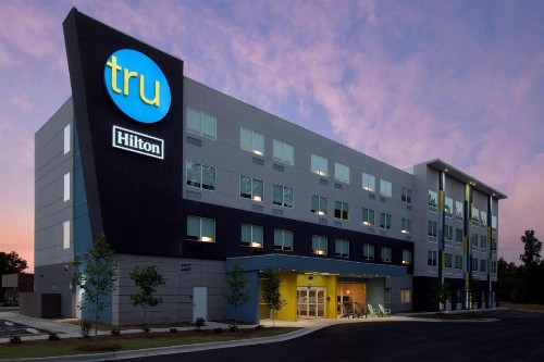 Tru By Hilton Tallahassee Central - image 11