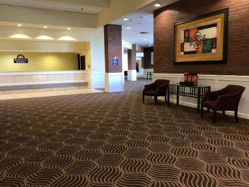 Days Inn & Suites by Wyndham Tallahassee Conf Center I-10 - image 37