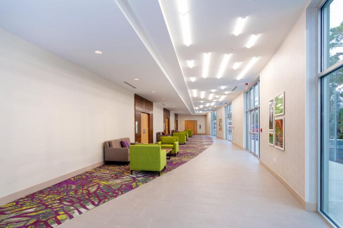 Holiday Inn - Tallahassee E Capitol - Univ an IHG Hotel - image 5