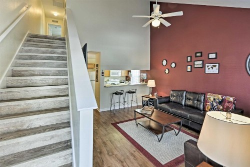 Pristine Tallahassee Townhome Near FSU & Golf! - image 11