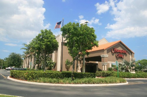 Hampton Inn Commercial Boulevard-Fort Lauderdale - image 23