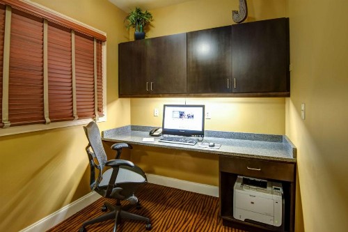 Hilton Garden Inn Tampa Ybor Historic District - image 11