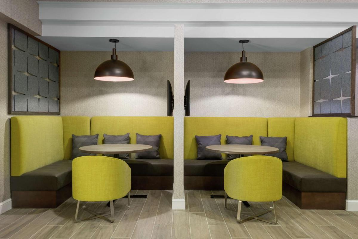 Hampton Inn & Suites Tampa Ybor City Downtown - image 7