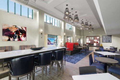 Hampton Inn & Suites Tampa Ybor City Downtown - image 8