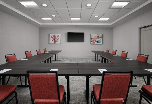 Hilton Garden Inn Tampa East/Brandon - image 12