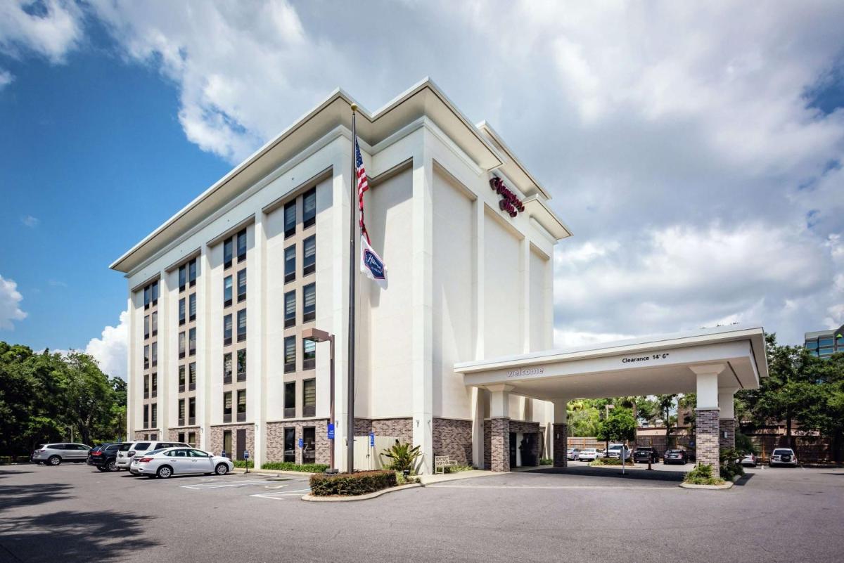 Hampton Inn Tampa International Airport/Westshore - main image