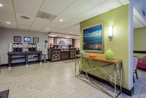 Hampton Inn Tampa International Airport/Westshore - image 13