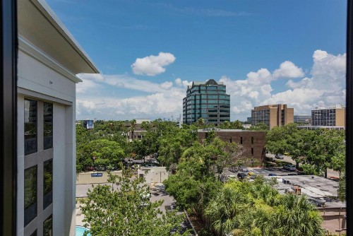 Hampton Inn Tampa International Airport/Westshore - image 6