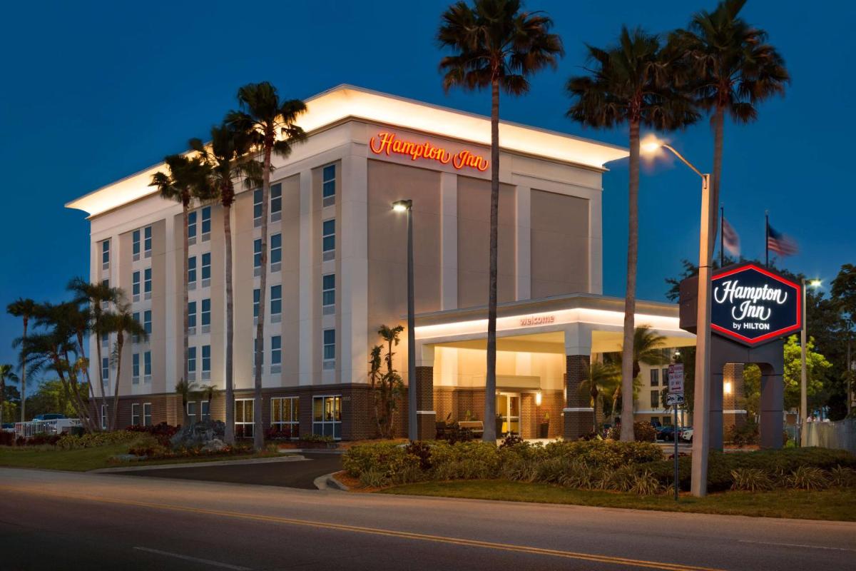 Hampton Inn Tampa-Rocky Point - main image