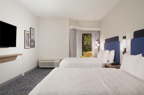 Hampton Inn & Suites Tampa-North - image 24