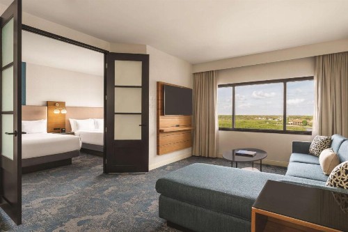 DoubleTree by Hilton Tampa Rocky Point Waterfront - image 15