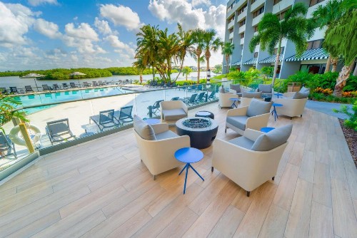 DoubleTree by Hilton Tampa Rocky Point Waterfront - image 25
