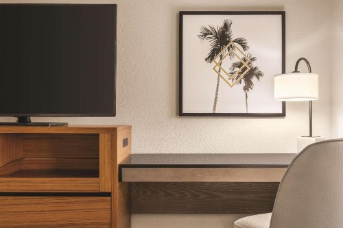 DoubleTree by Hilton Tampa Rocky Point Waterfront - image 47