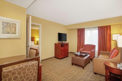 Homewood Suites by Hilton Tampa-Brandon - image 10