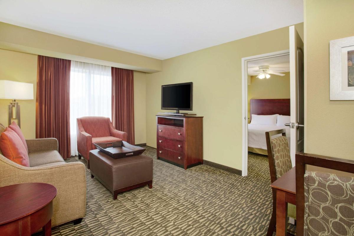 Homewood Suites by Hilton Tampa-Brandon - image 5
