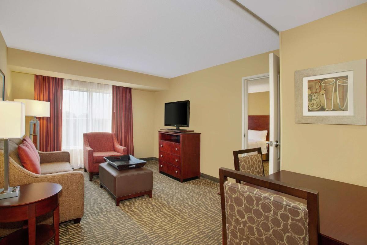 Homewood Suites by Hilton Tampa-Brandon - image 6