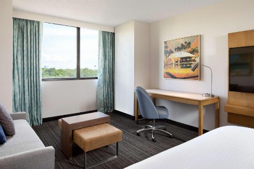 Embassy Suites by Hilton Tampa Airport Westshore - image 23