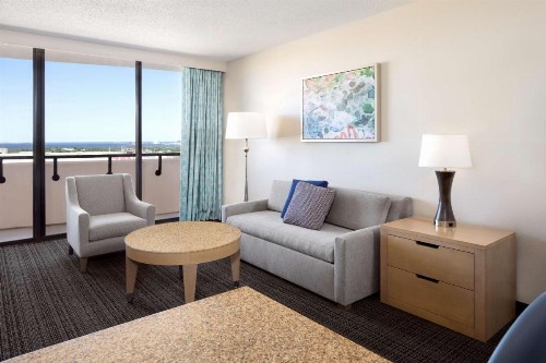 Embassy Suites by Hilton Tampa Airport Westshore - image 37