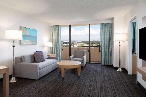 Embassy Suites by Hilton Tampa Airport Westshore - image 39