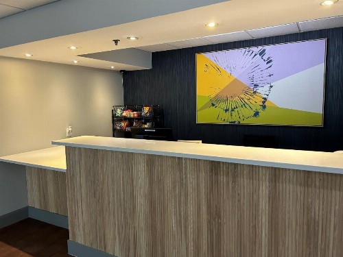 Brandon Center Hotel An IHG Property - image 2