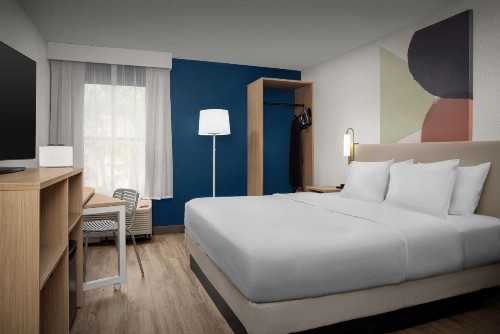 Brandon Center Hotel An IHG Property - image 26
