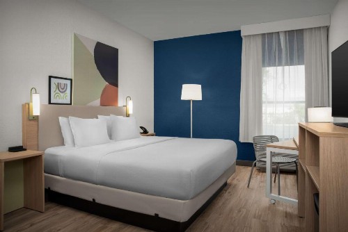 Brandon Center Hotel An IHG Property - image 31