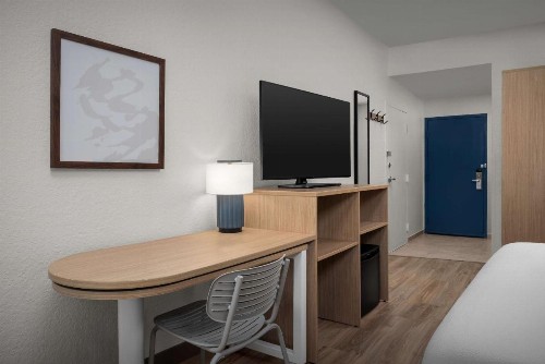 Brandon Center Hotel An IHG Property - image 32