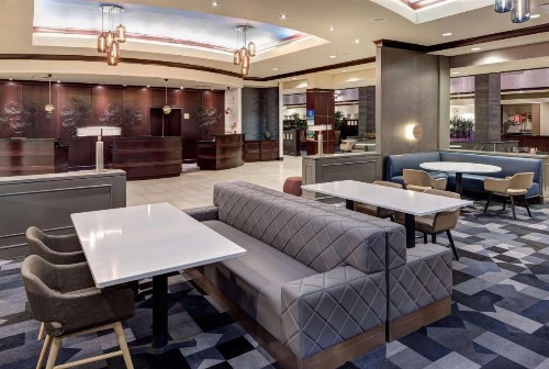 Embassy Suites Tampa - Brandon - image 11