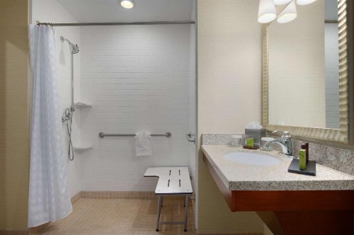 Embassy Suites Tampa - Brandon - image 18