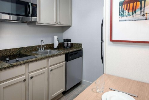 Homewood Suites by Hilton Tampa Airport - Westshore - image 36