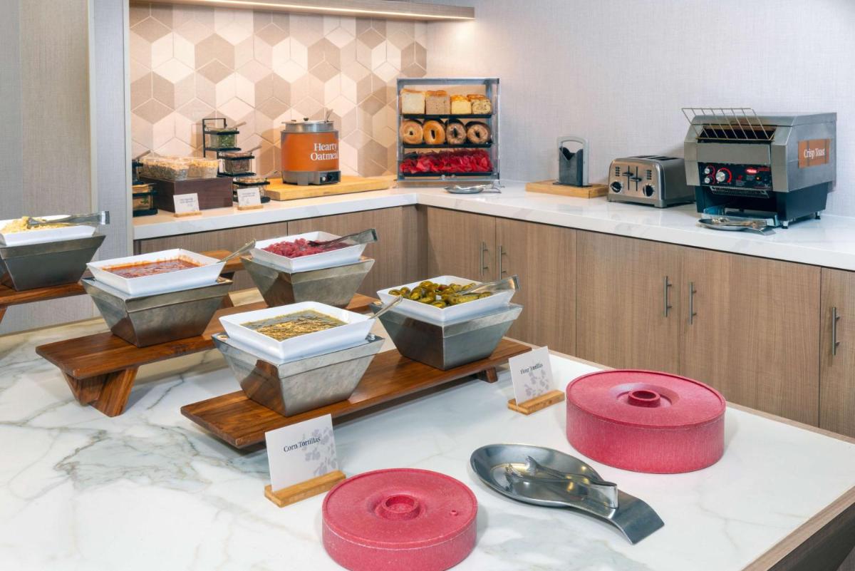 Homewood Suites by Hilton Tampa Airport - Westshore - image 6