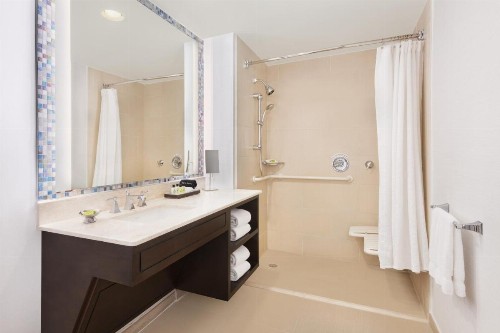 The Westshore Grand A Tribute Portfolio Hotel Tampa - image 3
