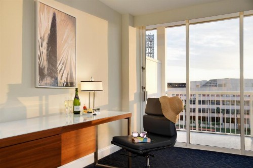 Sheraton Tampa Riverwalk Hotel - image 19