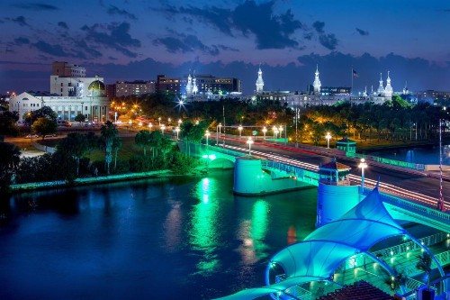Sheraton Tampa Riverwalk Hotel - image 2