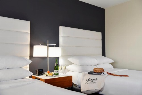 Sheraton Tampa Riverwalk Hotel - image 6