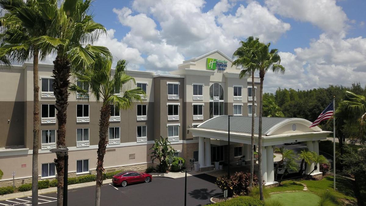 Holiday Inn Express and Suites Tampa I-75 at Bruce B. Downs an IHG Hotel - main image