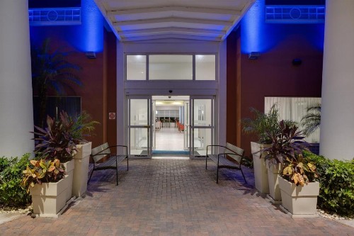 Holiday Inn Express Hotel & Suites Tampa-Fairgrounds-Casino an IHG Hotel - image 13