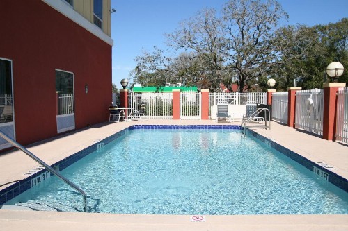 Holiday Inn Express Hotel & Suites Tampa-Fairgrounds-Casino an IHG Hotel - image 16