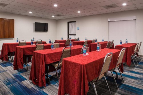 Holiday Inn Express Hotel & Suites Tampa-Anderson Road-Veterans Exp an IHG Hotel - image 34