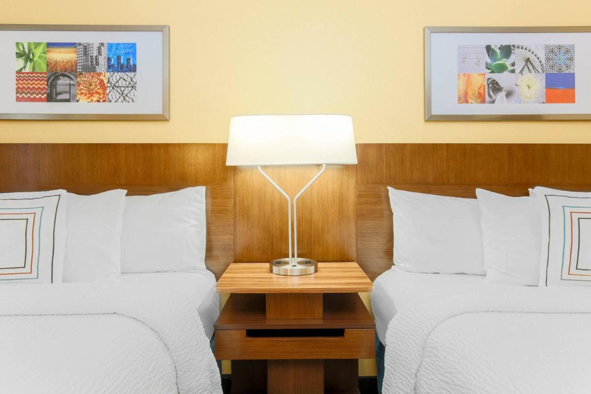 Fairfield Inn and Suites by Marriott Tampa Brandon - image 2