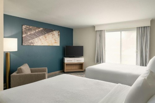 SpringHill Suites by Marriott Tampa Westshore - image 25