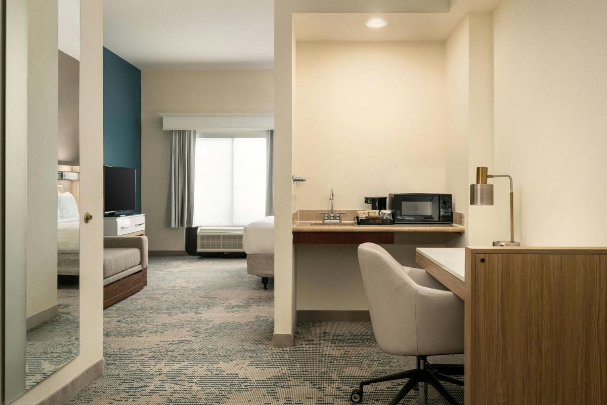 SpringHill Suites by Marriott Tampa Westshore - image 6