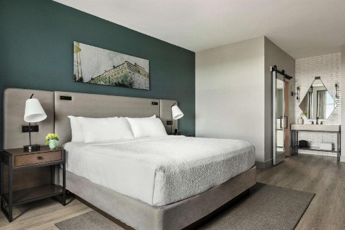 Hotel Alba Tampa Tapestry Collection By Hilton - image 38
