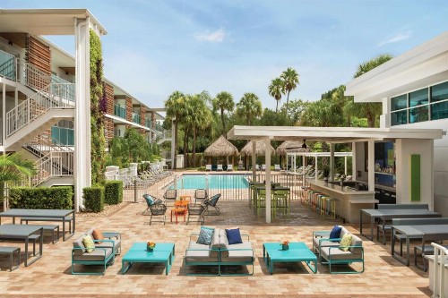Hotel Alba Tampa Tapestry Collection By Hilton - image 6