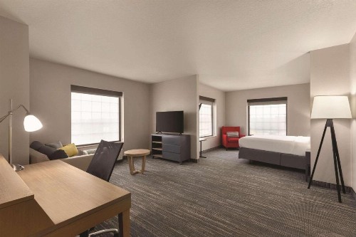 Country Inn & Suites by Radisson Tampa RJ Stadium - image 13