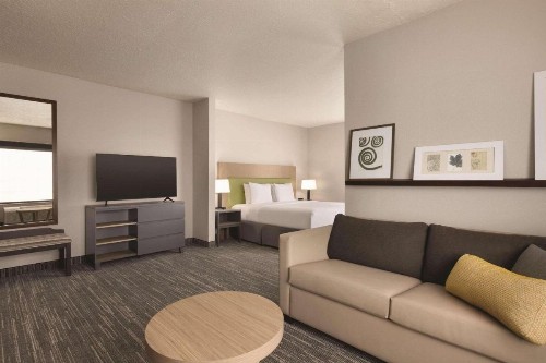 Country Inn & Suites by Radisson Tampa RJ Stadium - image 15