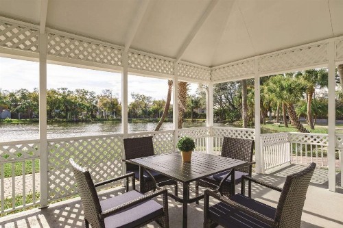 Country Inn & Suites by Radisson Tampa RJ Stadium - image 25